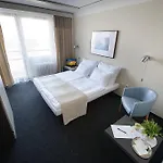 Отель Hotel Kladno 3*