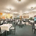 Hotel Kladno Отель 3*