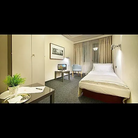 Hotel Kladno Hotel 3*